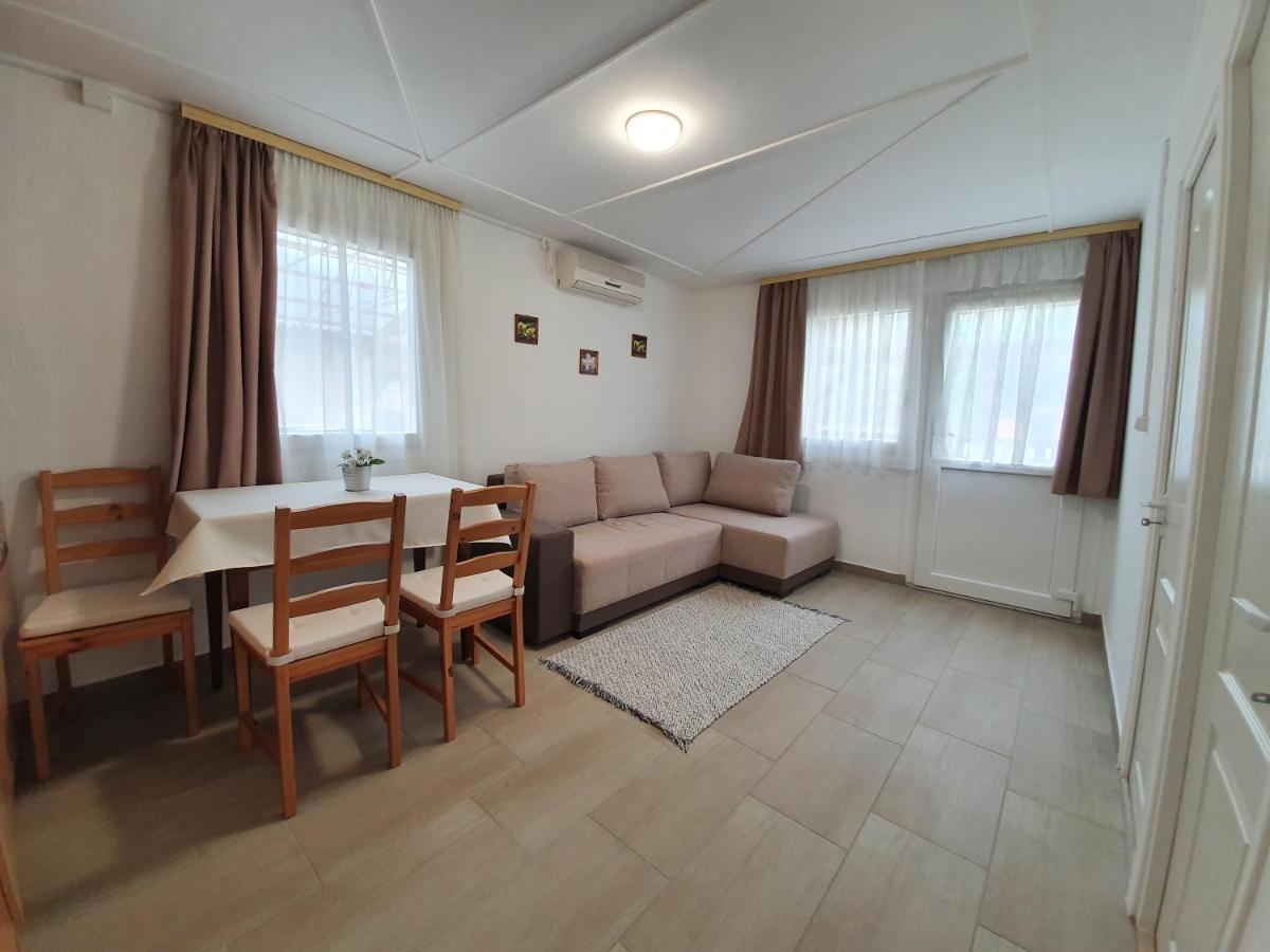 Harmonia Fahazak Apartment Bogacs Bagian luar foto